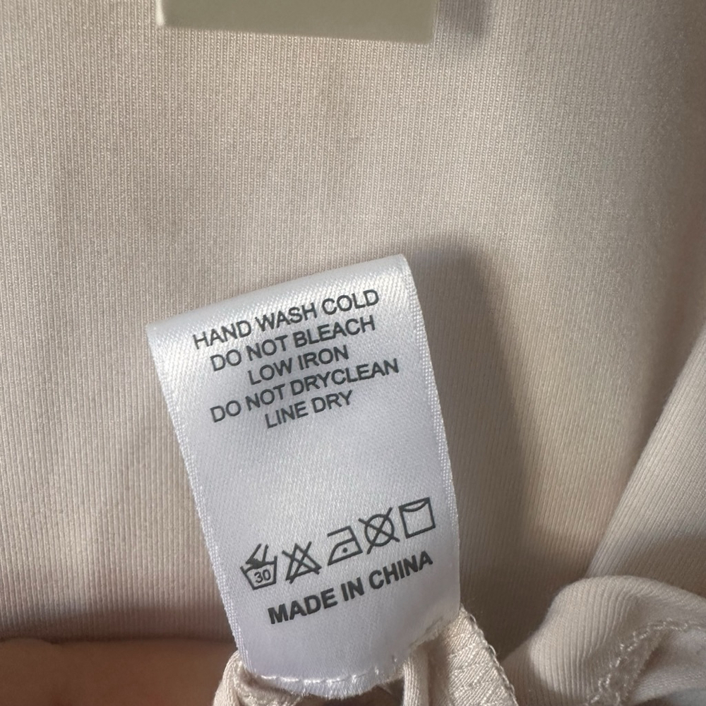 Korye Bamboo Modal Rolled Sleeve Tee Nude Beige S NWT | Gift Ready - Picture 5 of 6